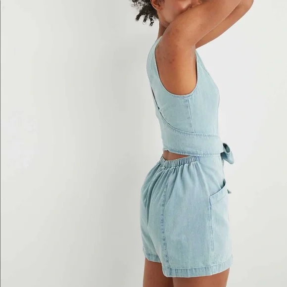 Aerie Wrap Back Romper Size Medium - Picture 5 of 7